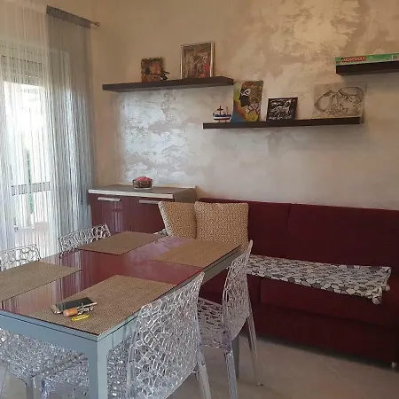 דירה Casa Bova